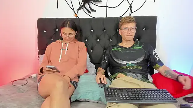 Avatar of A_sexy_couple__