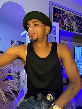 Avatar of AaronCruz_