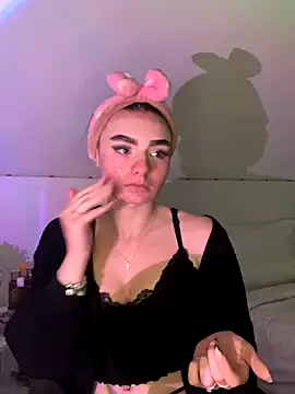 Avatar of AdelinaAlia