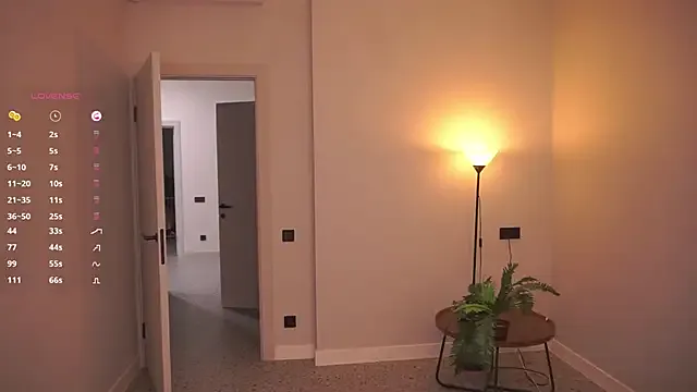 AdrianaCoenen — Suck my finger 