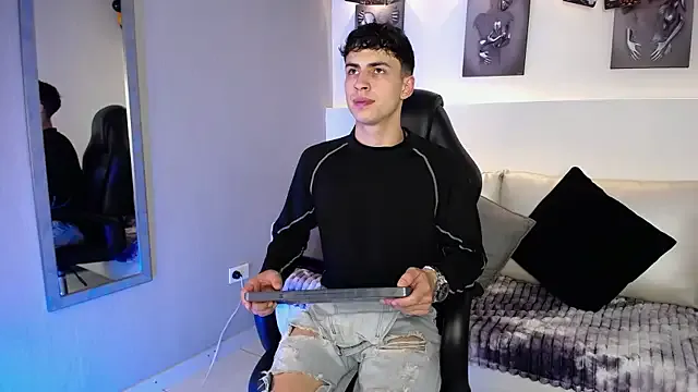 Avatar of AdrianRinaldi