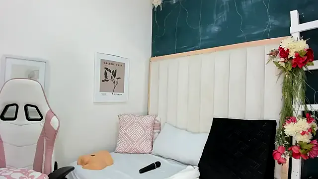 Avatar of africa_holmes