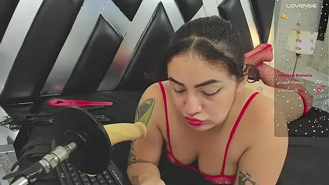 Aghata_gate — Spank face with dildo x10