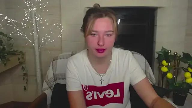 Ailissa__fox — flash tits