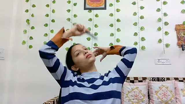 Aleena_Rai — Pussy show