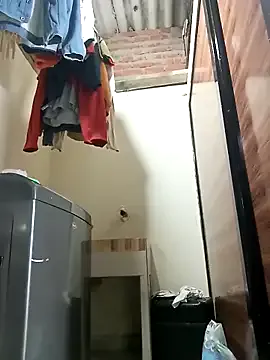 AlejoKhalifa_ — make this dick hard and out