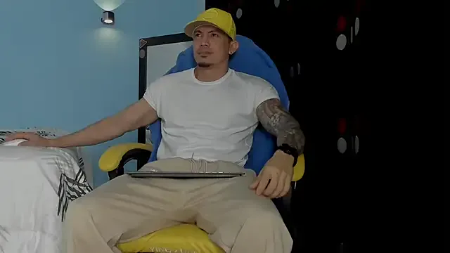 Alex_motta — Tshirt OFF+ Oil Torso, PECs