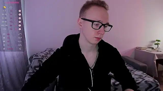 Alex_silents from StripChat is Freechat