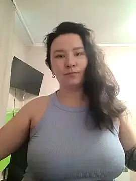 AlexaLexie — Top off