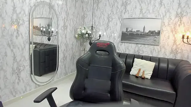 AlexandraMilff — spanks on tits x10 + oil 