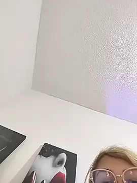 AlexxiaaMat — squirts big