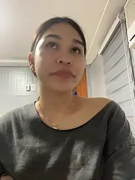 AlianaBlair — CUM IN PUBLIC