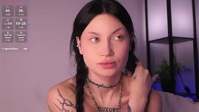 Avatar of Alice_1n_Wonderland_