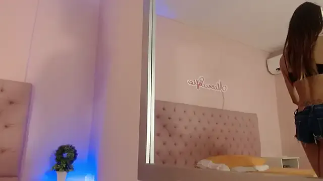 Avatar of alice_sofia