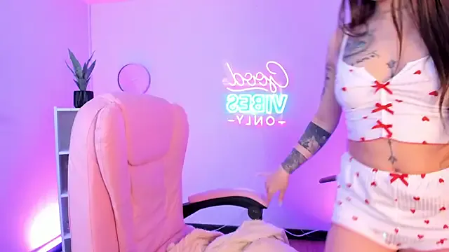 Avatar of Alice_Vixen