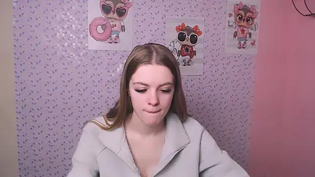 AliceFlirtt_ from StripChat is Freechat