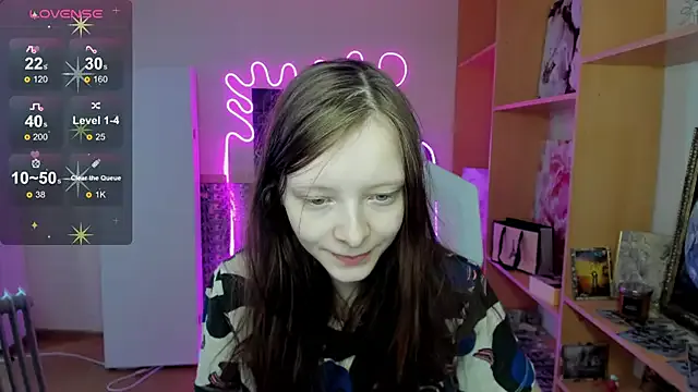 AliceHaris — I'll show you my belly