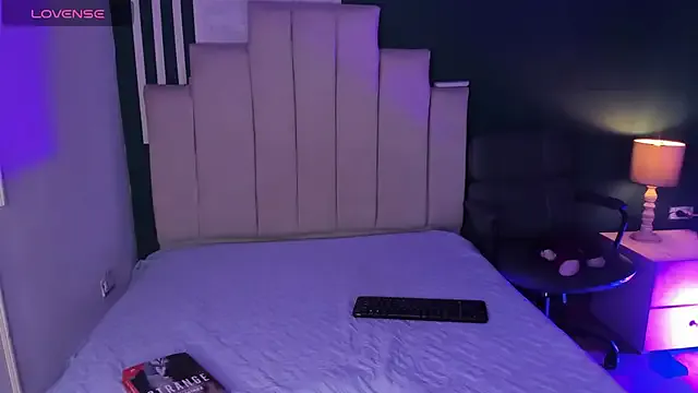 AliceMadnes — Freechat on StripChat