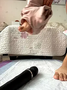 Alicia066 — Freechat on StripChat