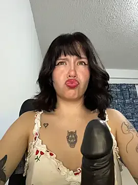 aliciia_23 — Fuck me Dildo