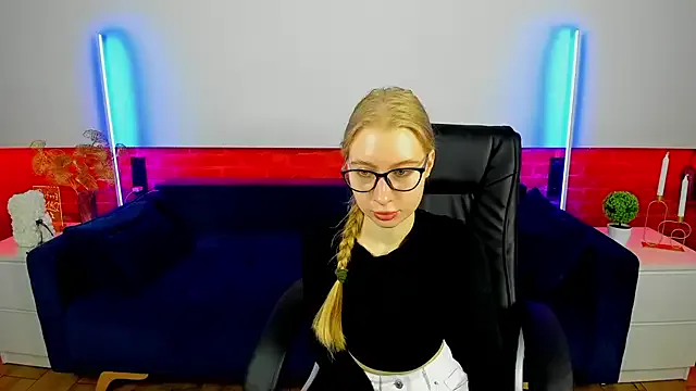 Avatar of Alina_Blonde