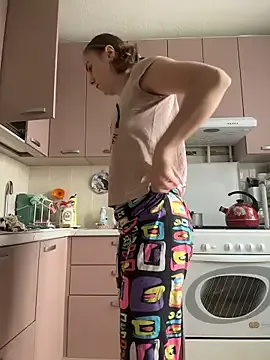 AlisaKissss — All naked 15 min