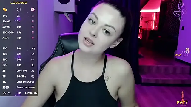 AlisaSkylar — flash of boobs