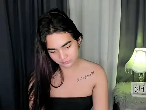 Avatar of Alovelydoll_nica