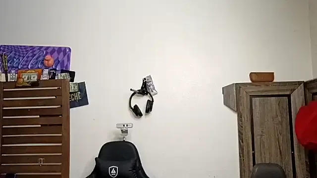 alphacloudGod's avatar