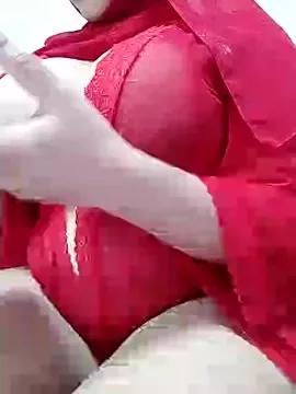 Crazy beauty: check out our horny livestreamers as they lay bare to their cherished melodies and slowly peak for enjoyment to quench your kookiest desires.