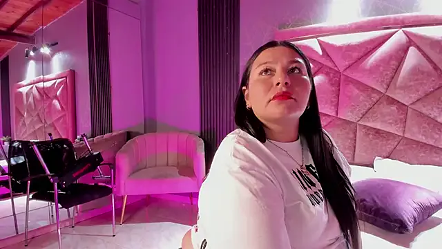 Avatar of Amanda-Cruz