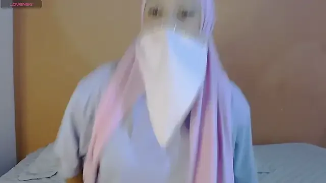 amina_fair — Delicious blowjob saliva on tits