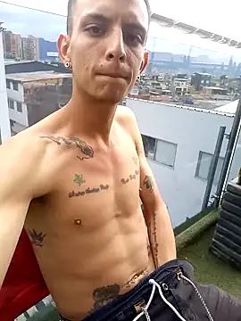 AndrewCooper_ from StripChat is Freechat