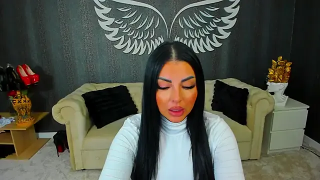 anemarieejolie — Make Me Wet !