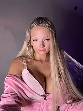 Avatar of AngelicaaHeaven