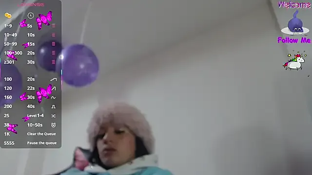 angelie_3 — I show my red buttocks 