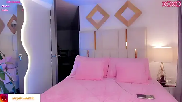 Avatar of Angelina_Rossi