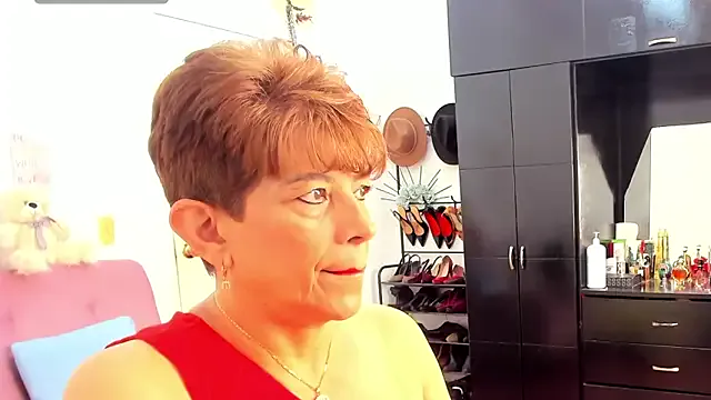 Avatar of Angelina_Stone_65