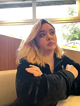 Avatar of Angelina_velvett