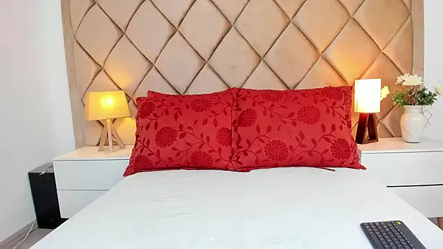 Avatar of AngelinaDuvall