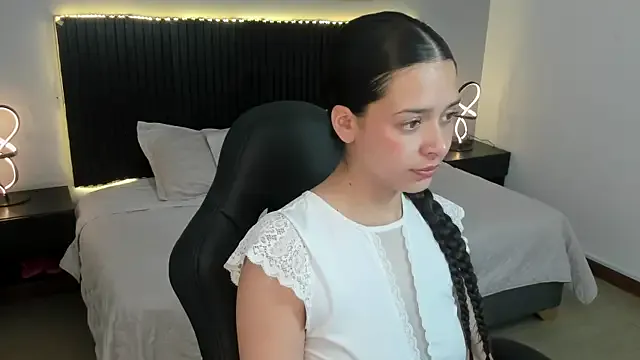 Avatar of angeline_davies