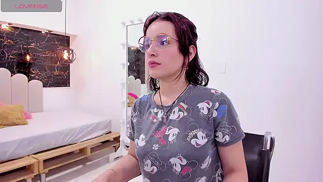 Annyrosee — ride dildo