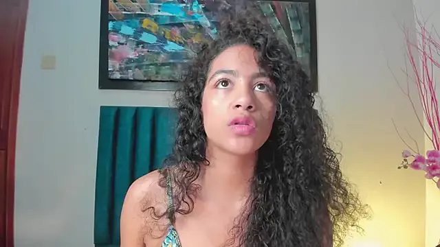 Avatar of AntonellaHall_