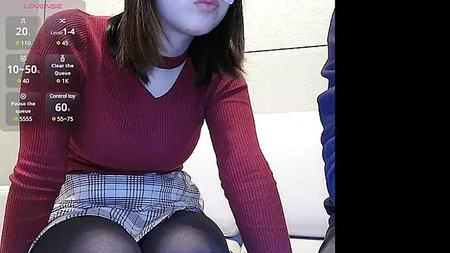 Ao_chan_with_R from StripChat is Freechat