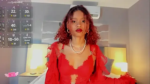 Aprillbrunette — pussy masturbation in 4 