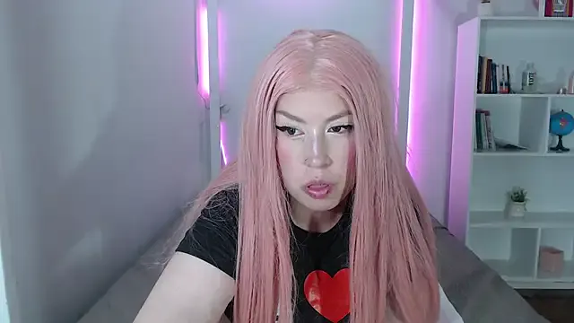 Avatar of ari_rossee