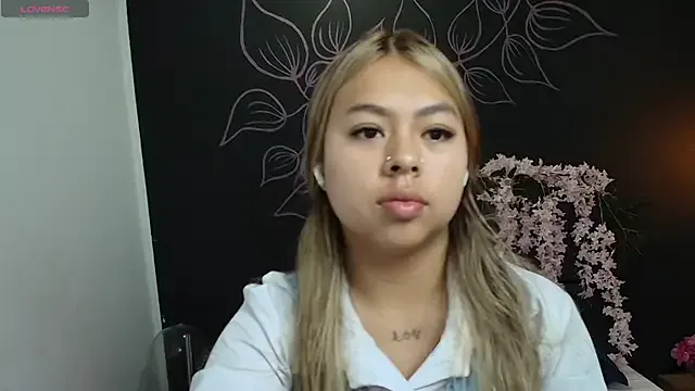 AriannaFox_ — Show sexy Tits 