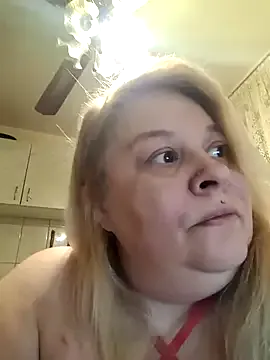 AriannaMilf — Spank ass10!!!