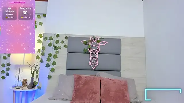 AshleyHill2 — Oil on my body