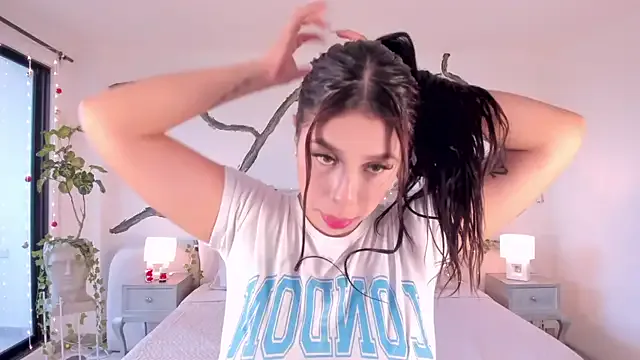 AsiaMillerr_'s avatar